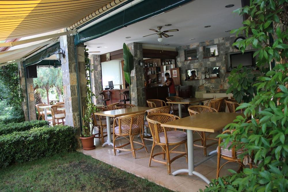 Hotel Dalos Göcek Buitenkant foto