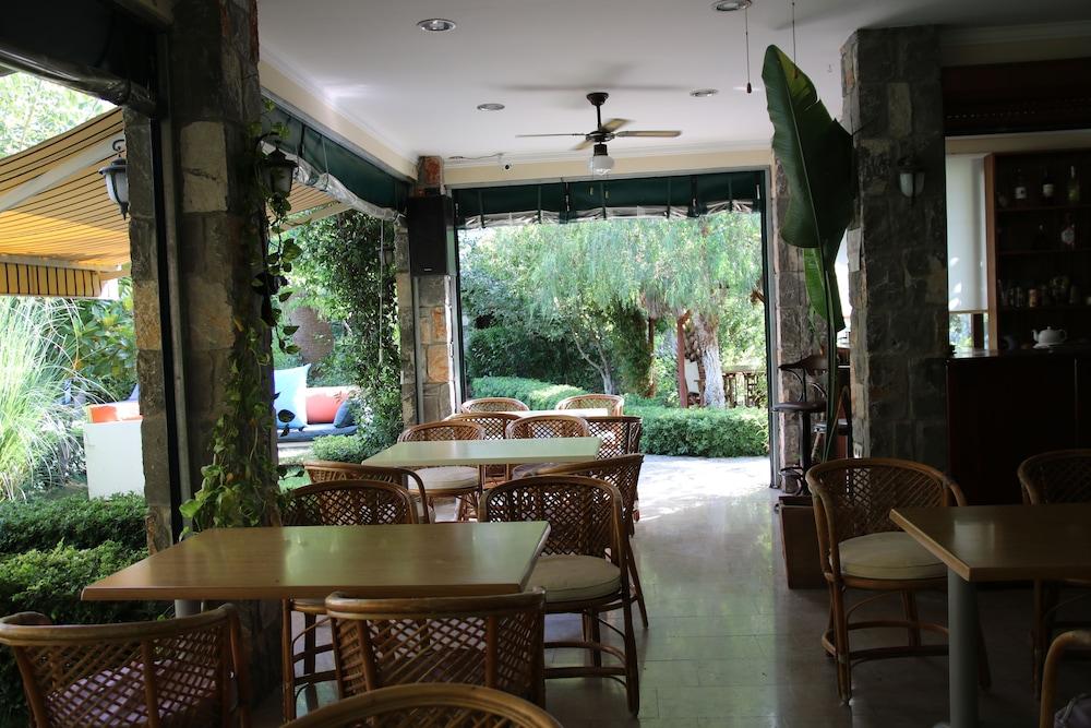 Hotel Dalos Göcek Buitenkant foto