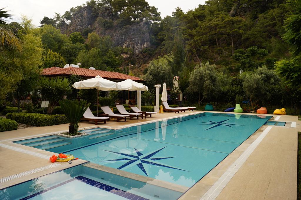 Hotel Dalos Göcek Buitenkant foto